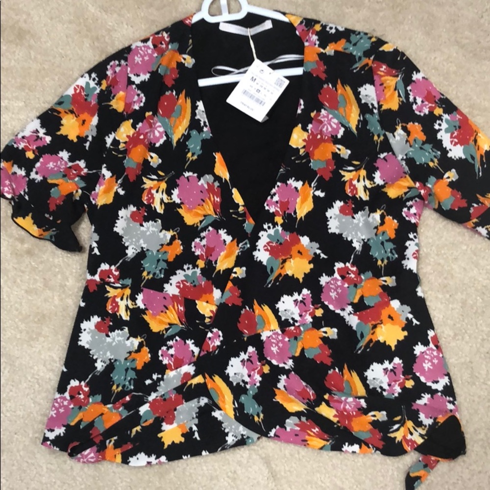 Zara trafaluc collection floral tops